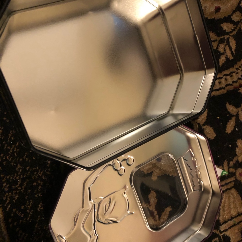 Pokémon empty tin - Picture 5 of 6